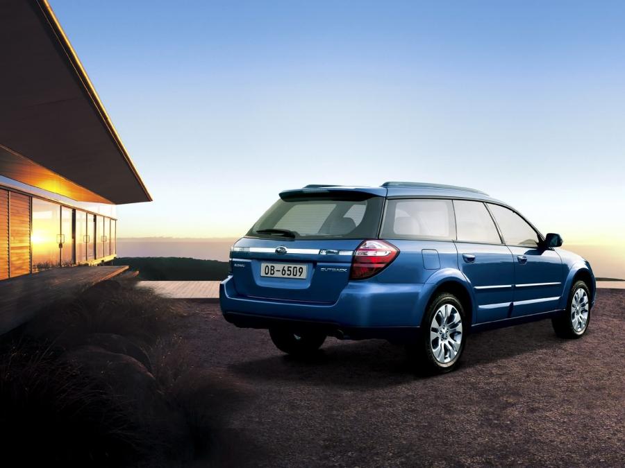 Subaru Outback 3.0R 2006 года  (EU) (фото 22 из 24)